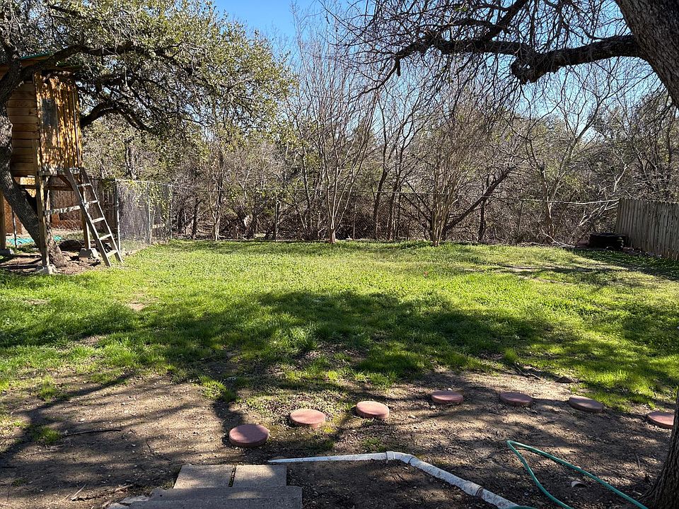 1st image of 2204 E Riviera Dr