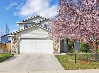 8260 W Dulcimer St, Boise, ID 83709