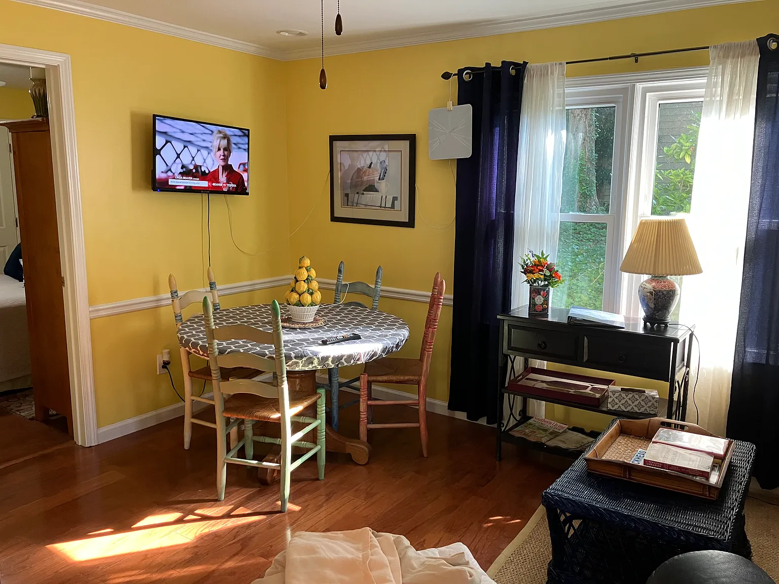 1 bed, 720 sqft, $1,800 — Photo 2
