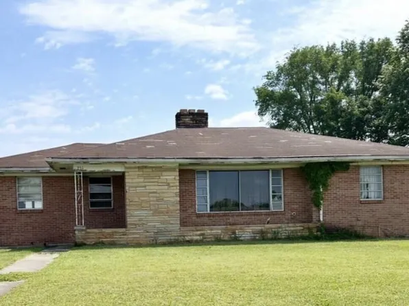 251 Holmes St, Jonesville, VA 24263