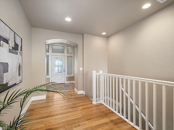 5th image of 4009 S Kellogg St