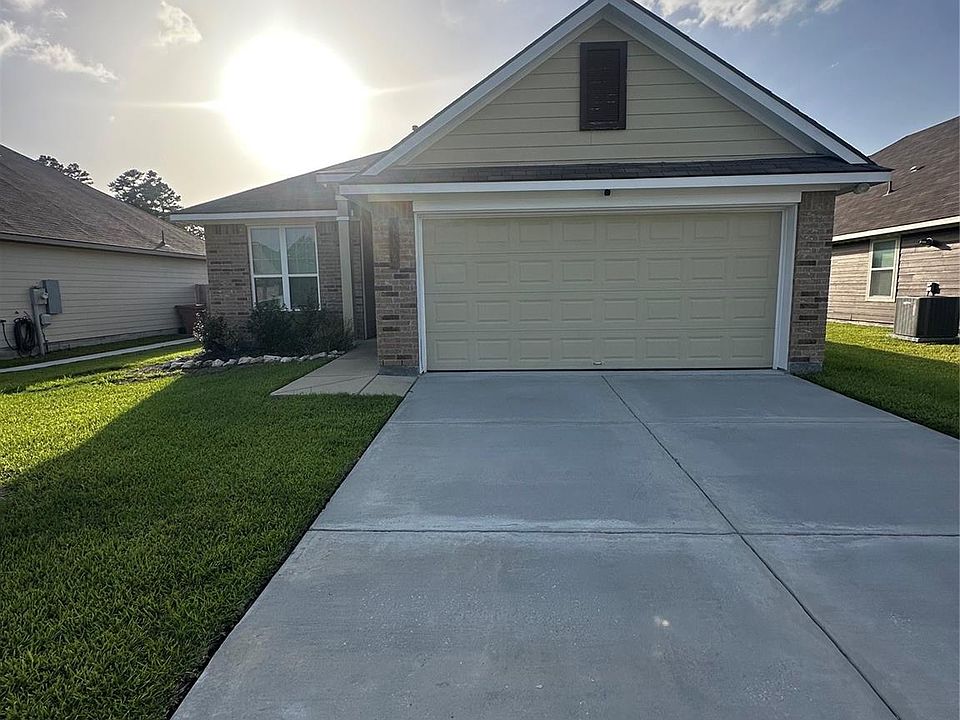 1st image of 112 Laurel Oak Dr