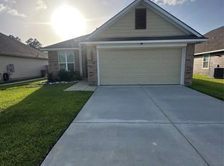 112 Laurel Oak Dr, Huntsville, TX 77320
