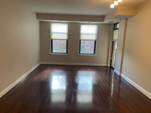525 N Fayette St Unit 314, Alexandria, VA 22314
