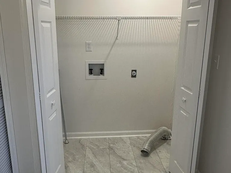 1607 Greenland Ct — Photo 21