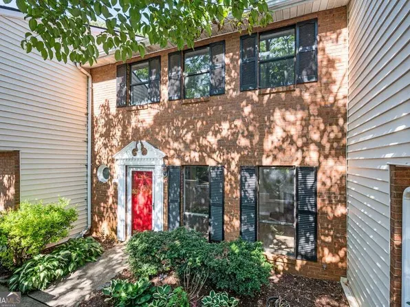 3190 Cape Cir, Alpharetta, GA 30009