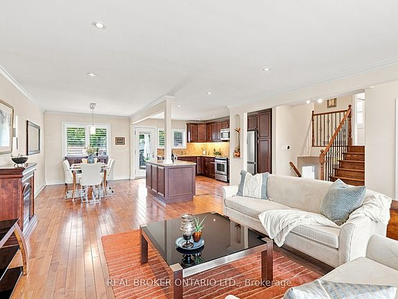 3rd image of 169 Kennard Ave