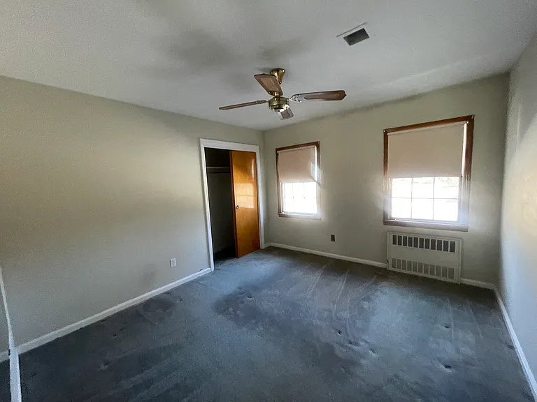 457 Pond Path E — Photo 11