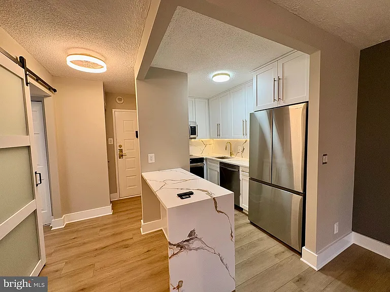 6800 Fleetwood Rd #208 — Photo 5