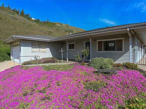 5th image of 761 Riverside Rd