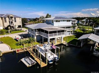 1340 NW 20th Ave, Crystal River, FL 34428