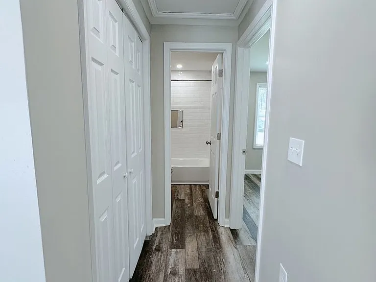 409 Price Ave #A — Photo 8