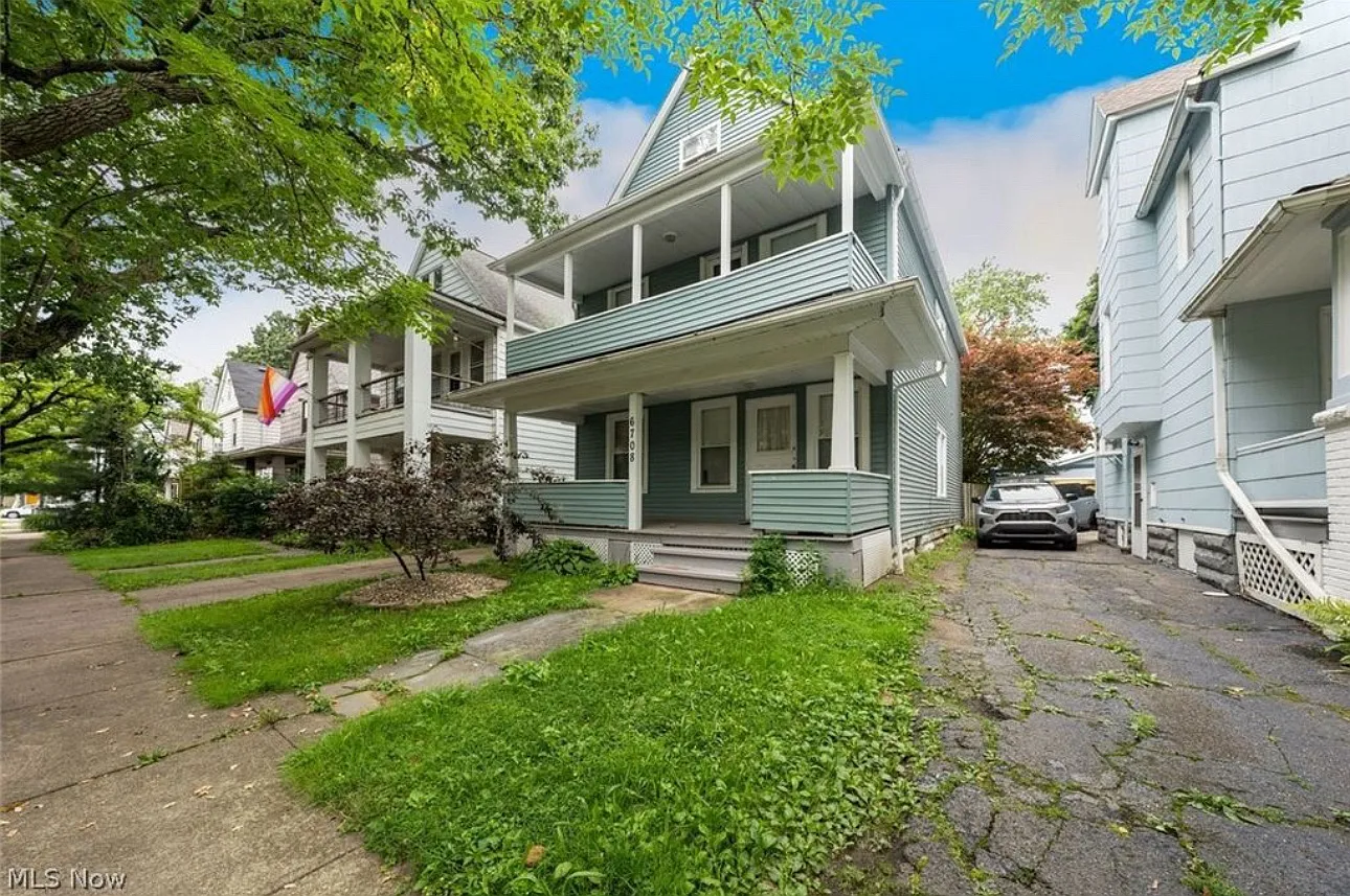 6708 Fir Ave — Photo 1