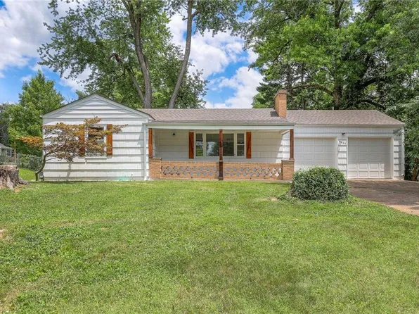 6605 Willow Ave, Raytown, MO 64133