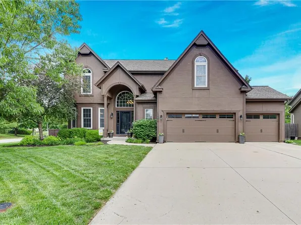 15996 W 159th Ter, Olathe, KS 66062