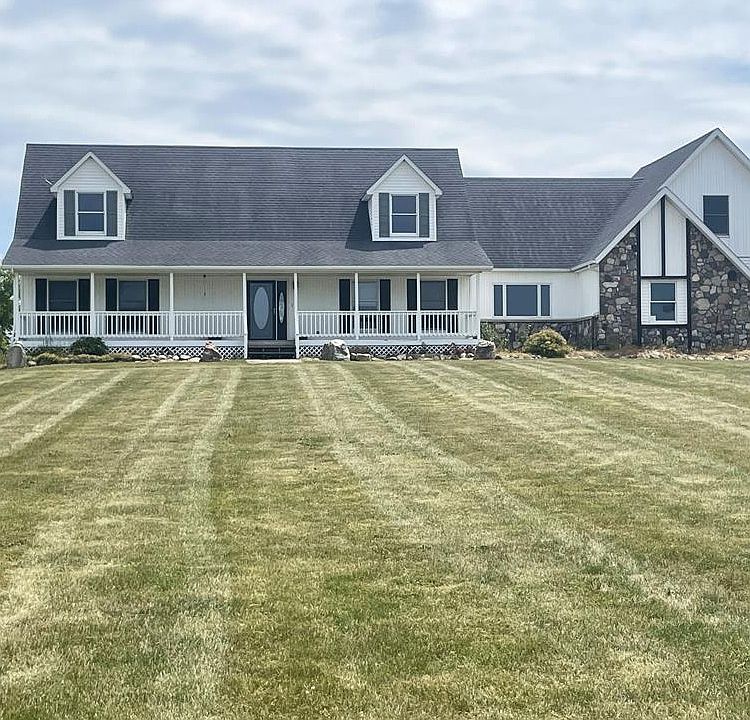 4350 Deckerville Rd, Deckerville, MI 48427 | Zillow