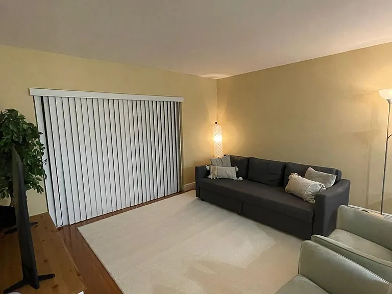 2828 Casita Way #1020 — Photo 10