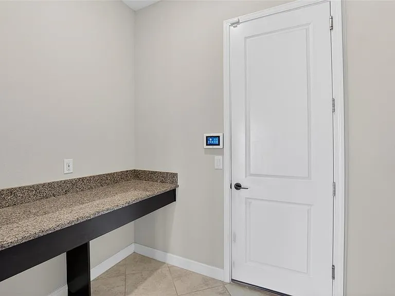 11716 Navajo Sandstone St — Photo 44
