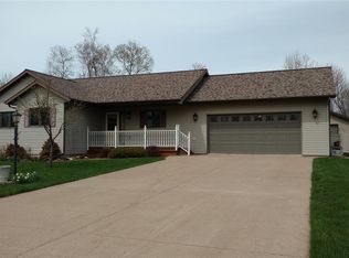 416 Green Tree Dr, Prentice, WI 54556