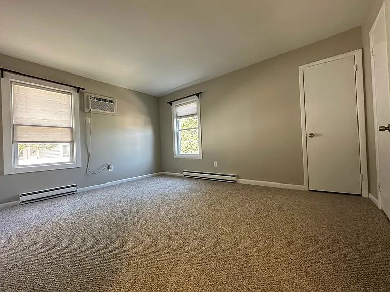 26 W Couch St — Photo 9