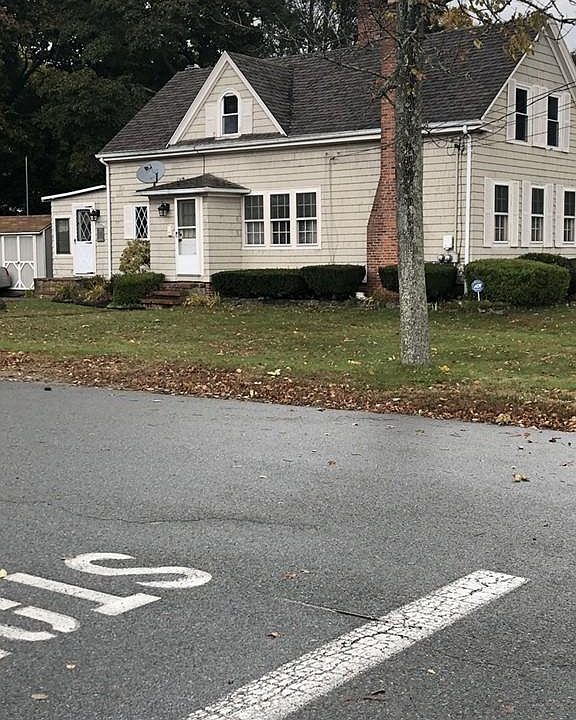2nd image of 239 Prospect St