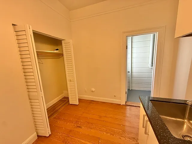 2906 Folsom St #2 — Photo 12