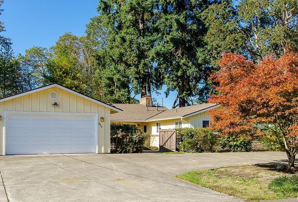 1st image of 8514 59th Ave SW