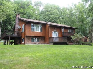 14 Mountain Valley Rd, Boiceville, NY 12412