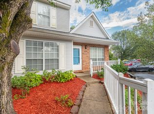 8219 Golf Ridge Dr, Charlotte, NC 28277