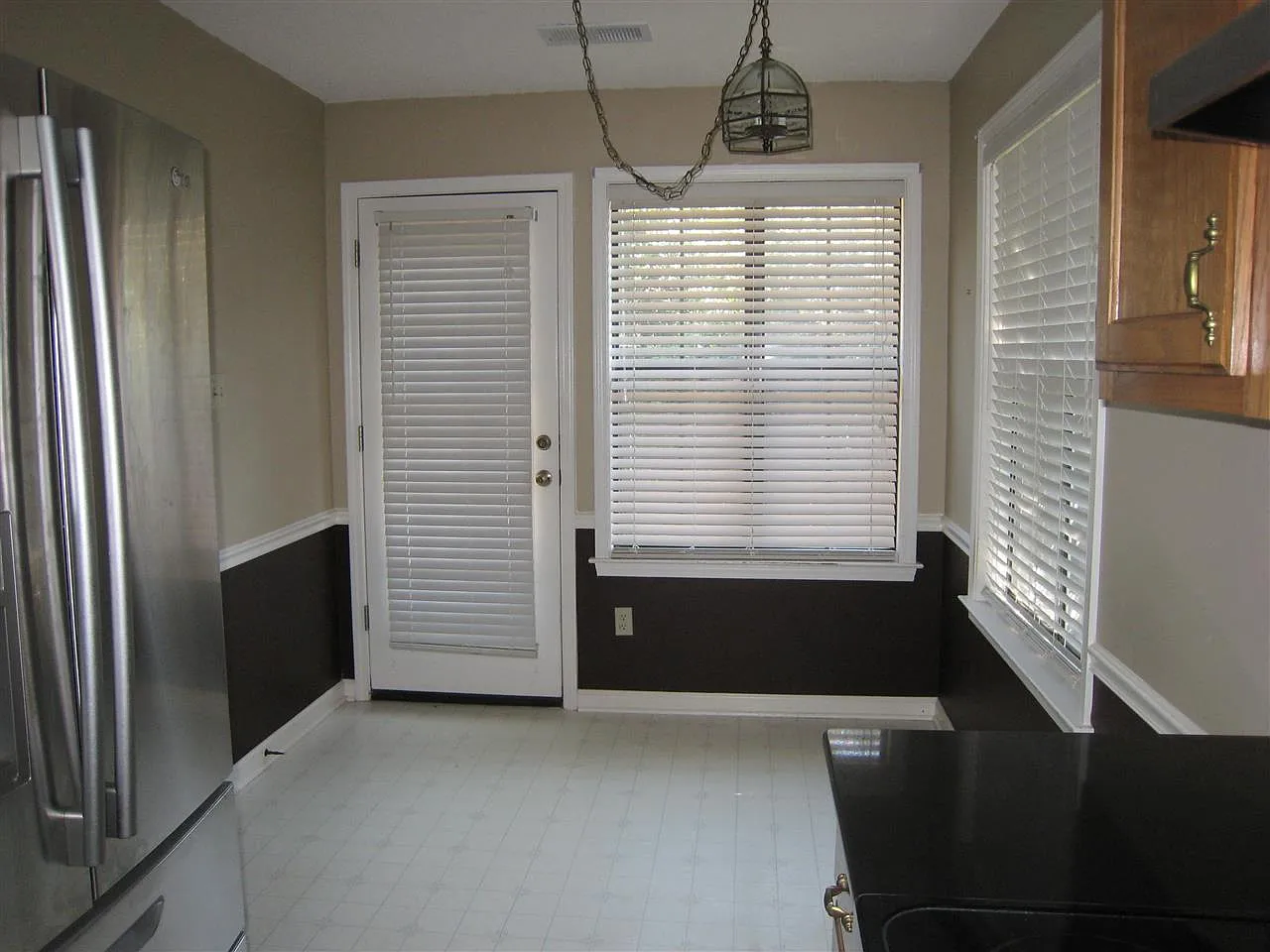 3 bed, 2.0 bath, 1591 sqft, $2,250 — Photo 4