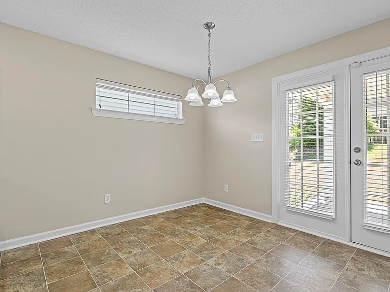118 Saddlechase Ln #1 — Photo 8