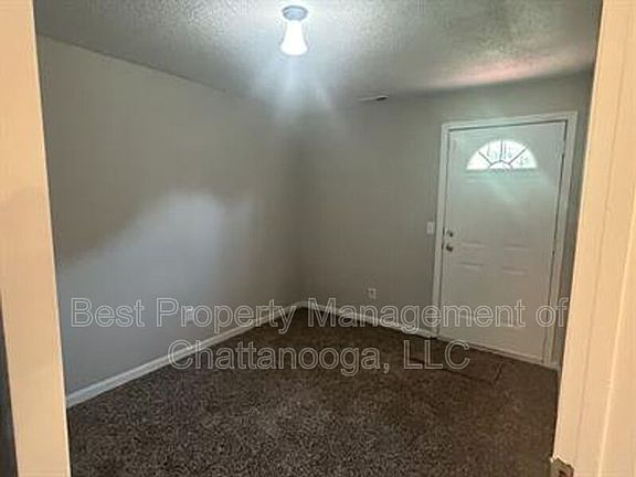 4th image of 3201 Granada St
