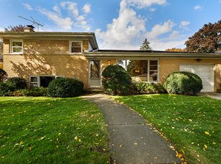 524 S Evanston Ave, Arlington Heights, IL 60004