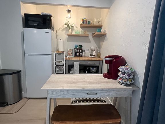 Small seating area with bench