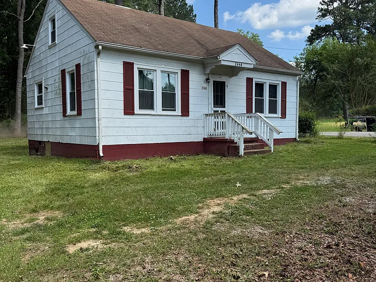 2444 Nottoway Blvd — Photo 1