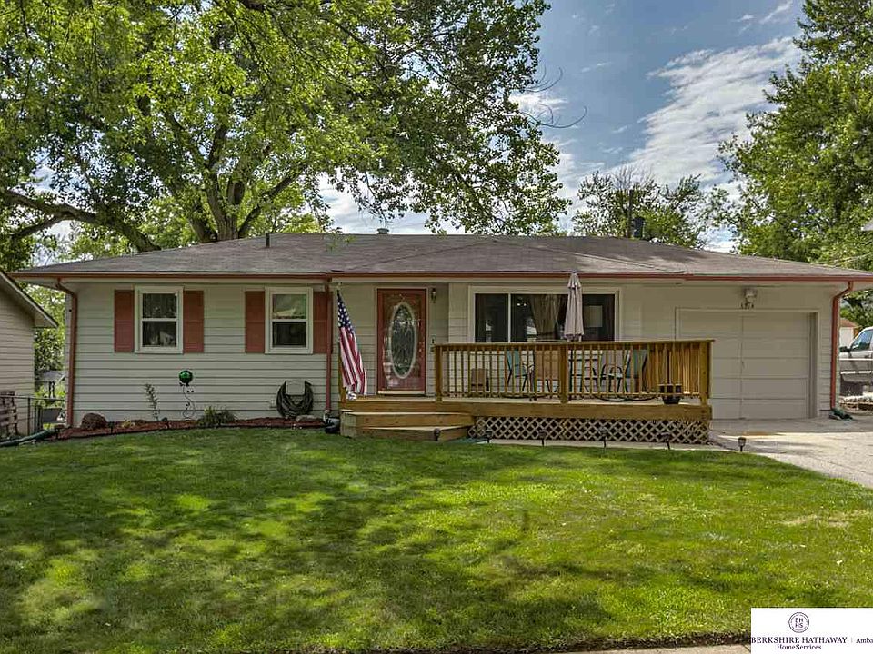 1st image of 6914 S 50th St