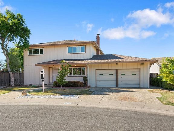 3rd image of 2316 Glen Ellen Cir