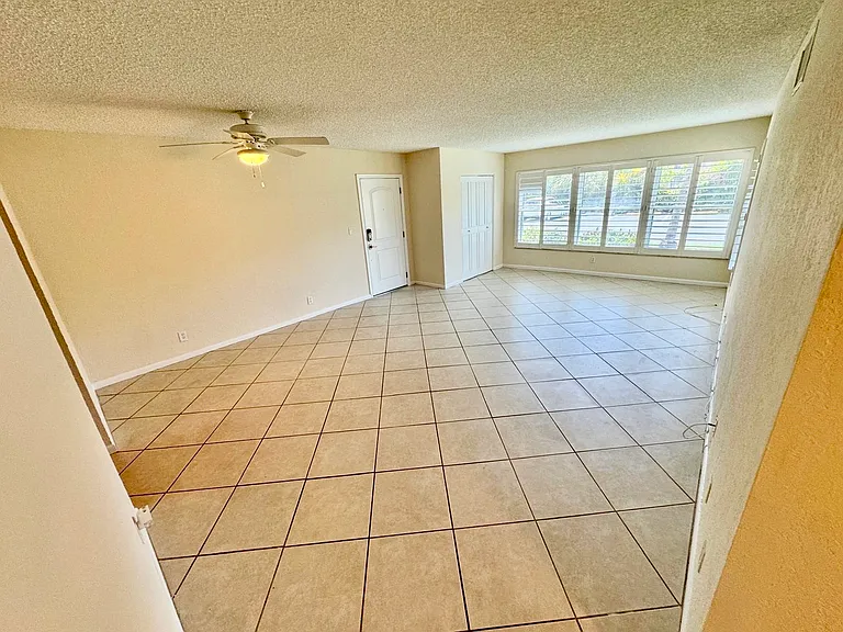 760 SE 2nd Ave #H105 — Photo 1