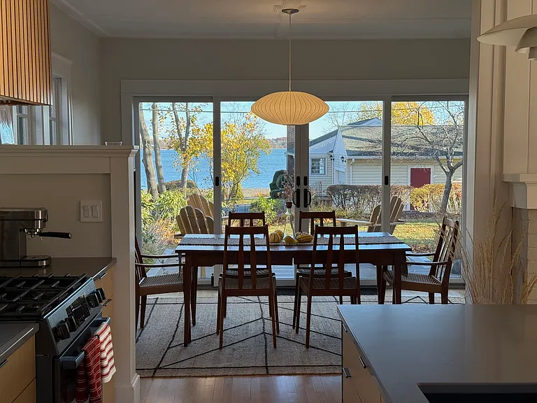 43 Deerfield Rd — Photo 7