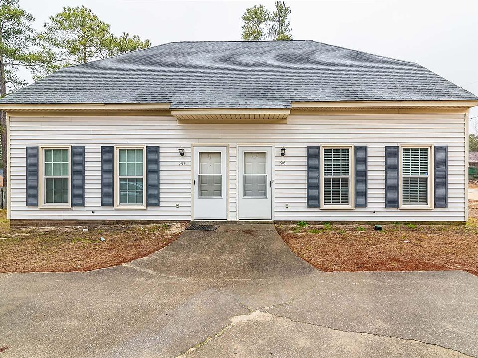 Right side of duplex