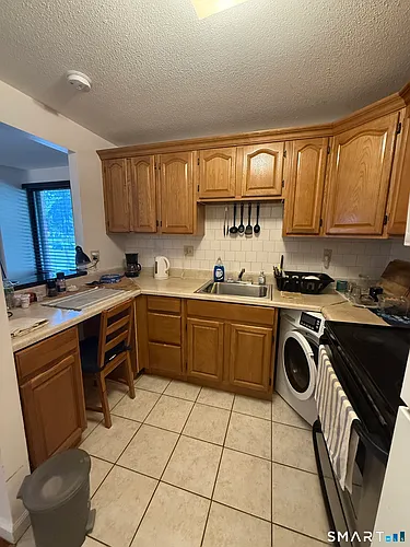 356 Franklin Ave Photo 1