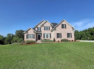 1409 Riley Run Rd, Forest, VA 24551