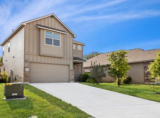 1302 Petunia Blf, San Antonio, TX 78245