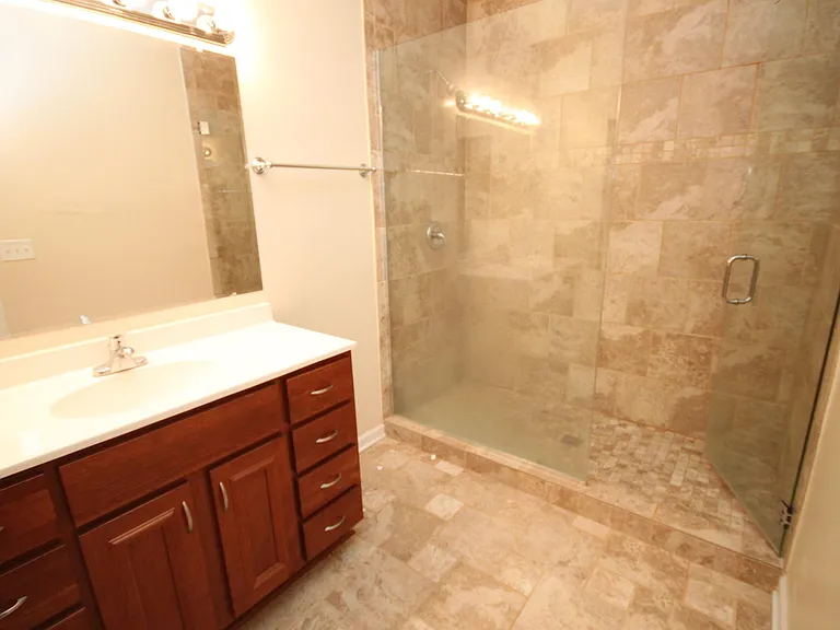 3150 N Honore St #1 — Photo 19