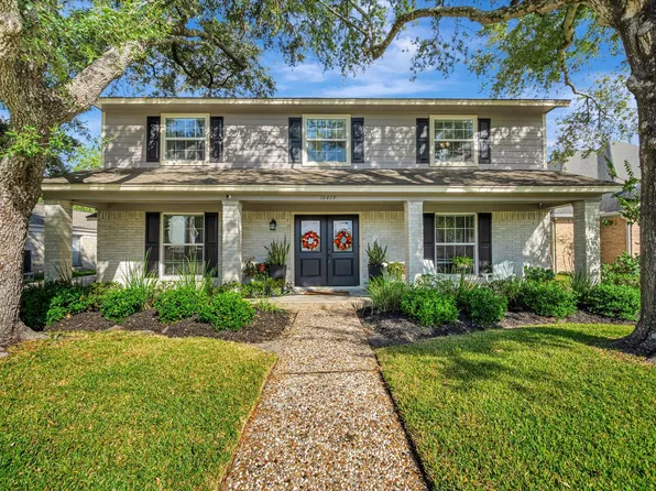 16419 Brookvilla Dr, Houston, TX 77059