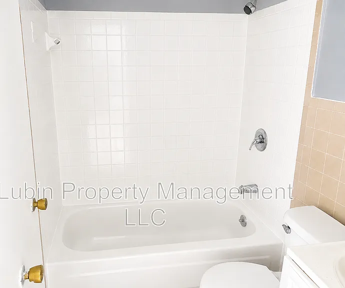 590 Blackhawk Rd — Photo 7