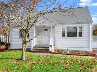 74 Roslyn Ter, Bridgeport, CT 06606