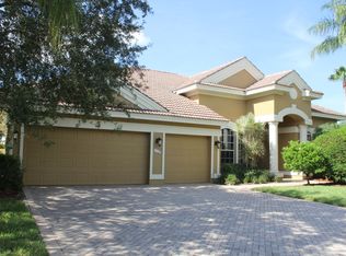 510 Wedgewood Way, Naples, FL 34119