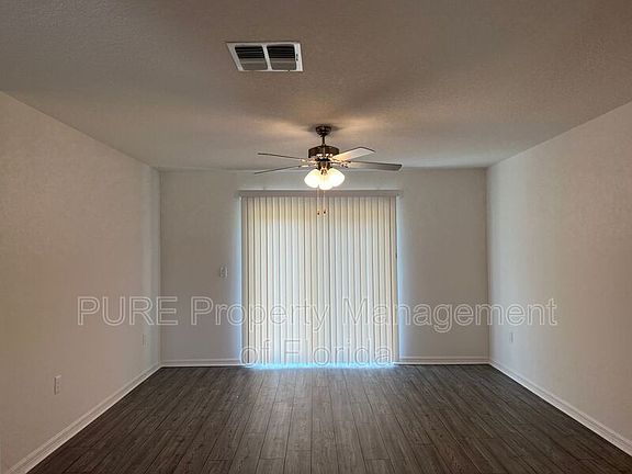 4th image of 2634 SW 146th St
