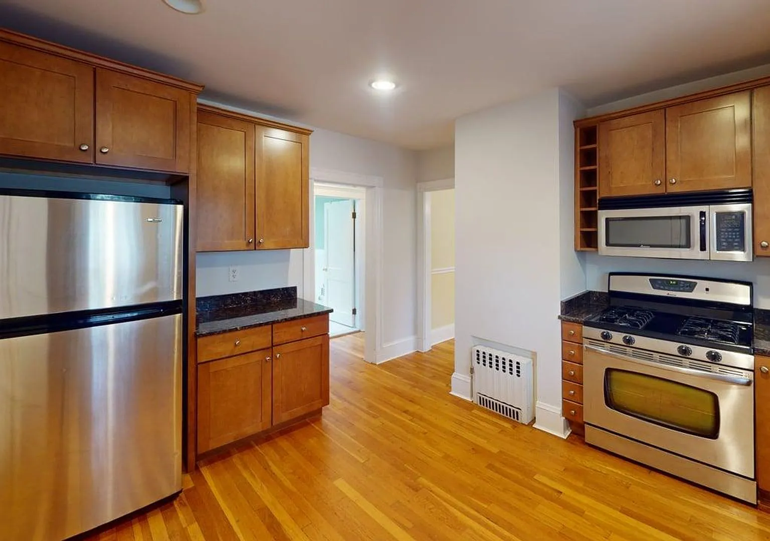 189 Wordsworth St — Photo 2